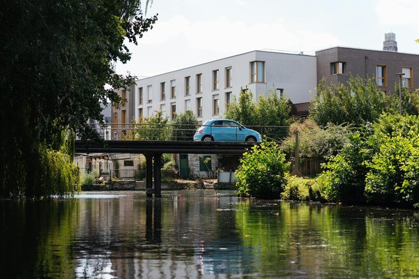 Où pratiquer le snorkeling au milieu des raies manta à Hawaii ?